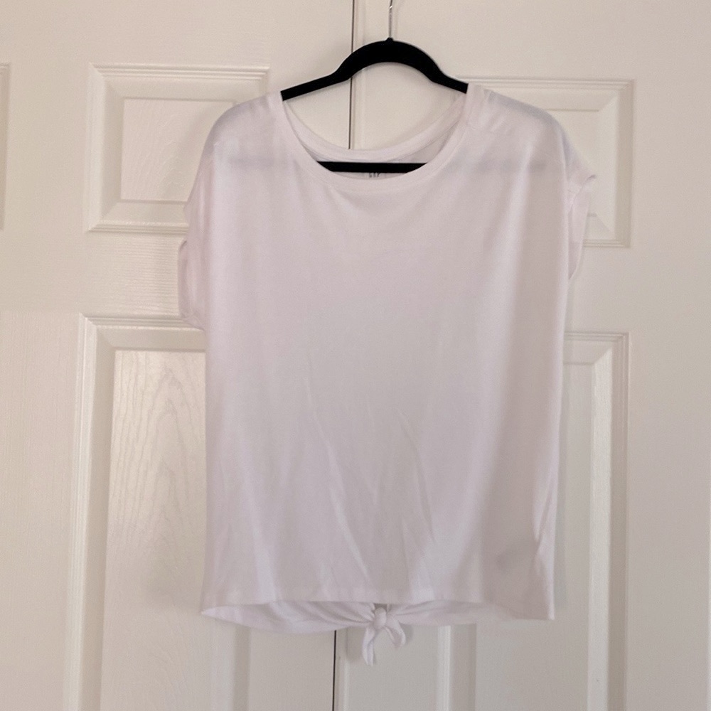 Gap tie-back shirt